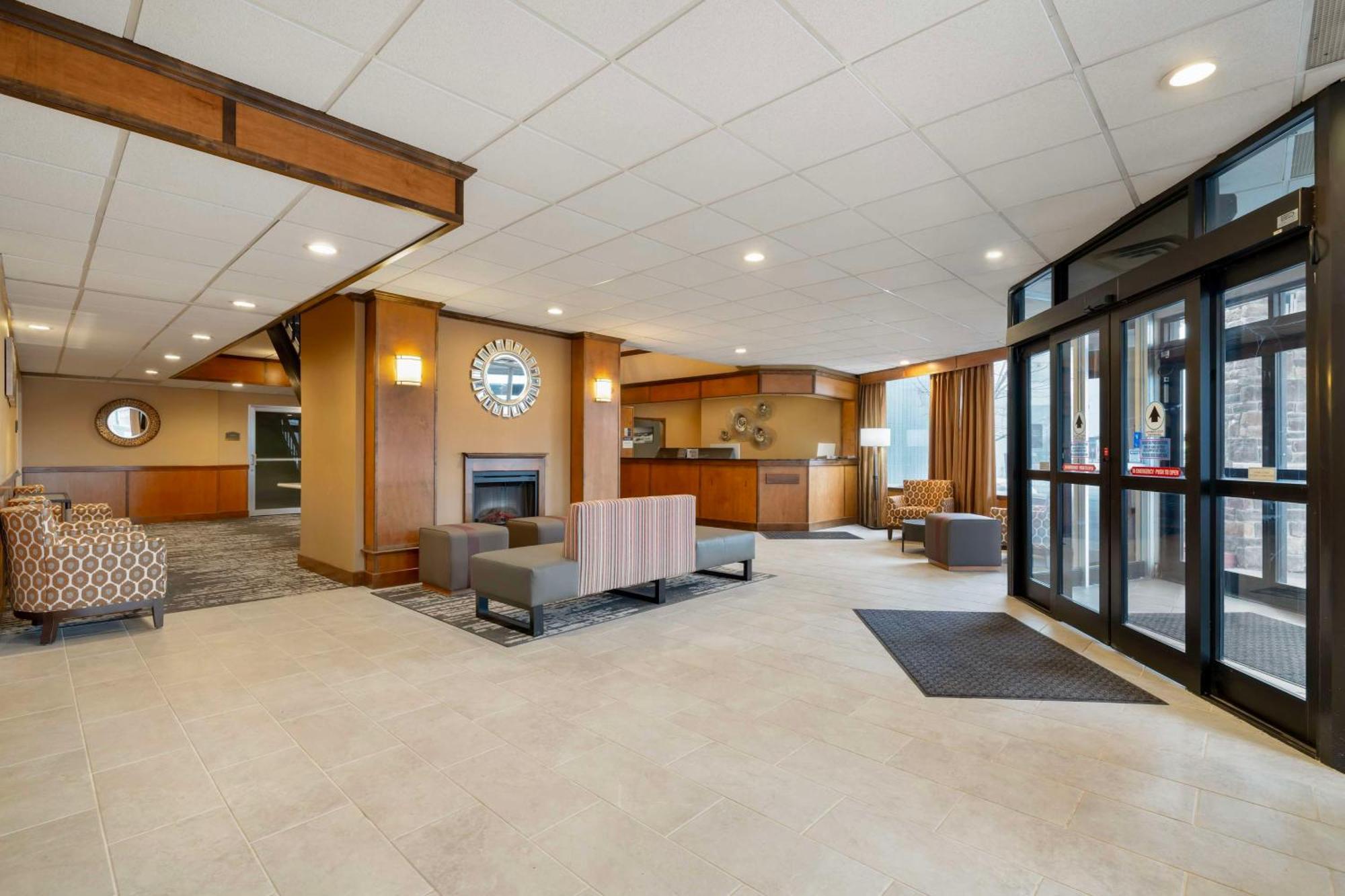 Best Western Green Bay Inn And Conference Center Exteriér fotografie